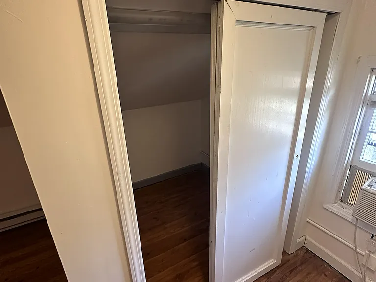 6914 Edgemont Rd #A — Photo 16