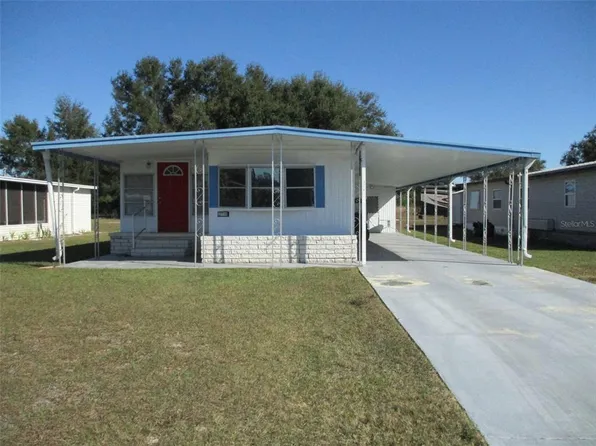 3718 Castle Dr, Zephyrhills, FL 33540
