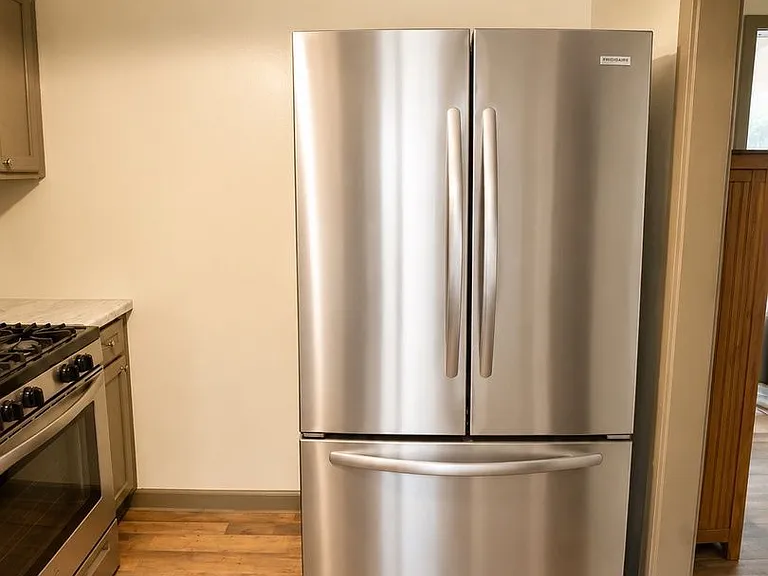 5867 Althea Ave — Photo 17
