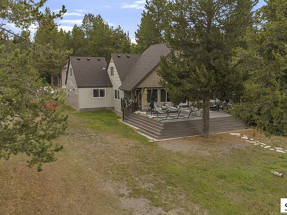 3rd image of 3708 Snake River Rd