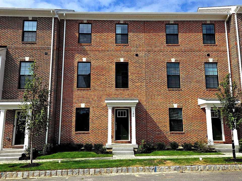 106 Spencer Way