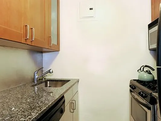 Sold by Citi Habitats | media 34