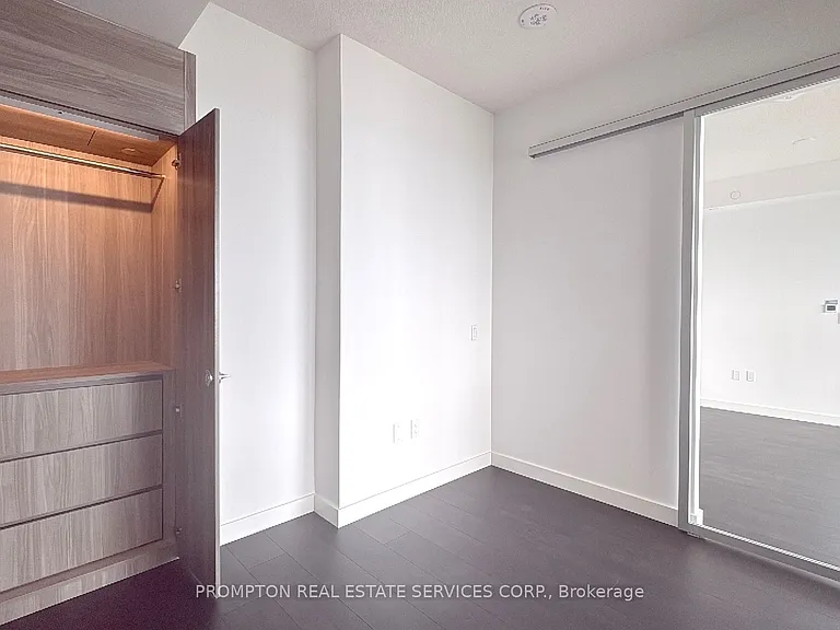 18 Esther Shiner Blvd #3208 — Photo 26