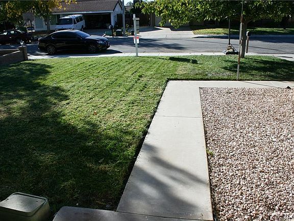 4th image of 12894 Crossmont Pl