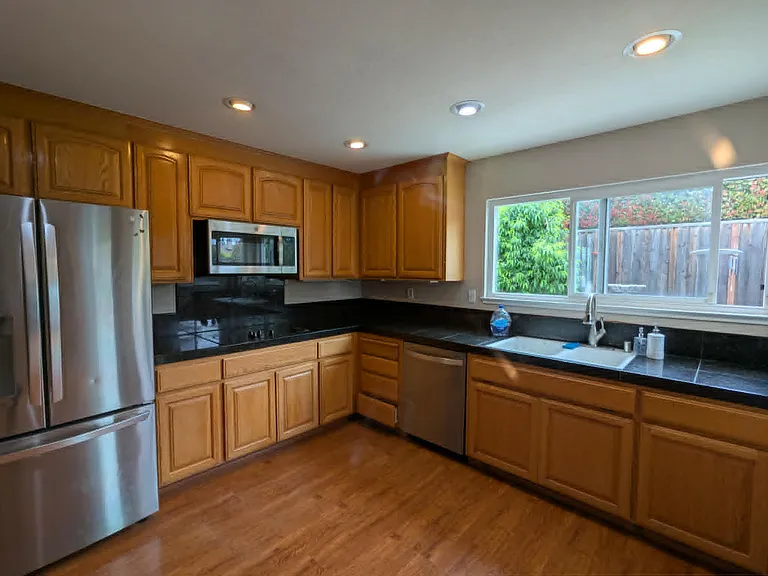 3215 Vallejo Pl — Photo 7