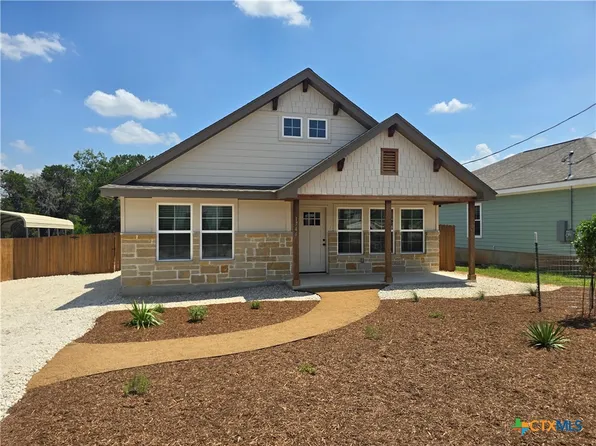 1746 Blueridge Dr, Canyon Lake, TX 78133