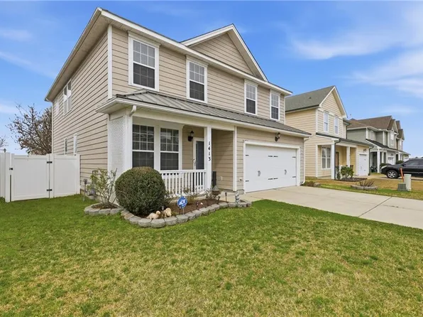 1413 Charlotte St, Elizabeth City, NC 27909