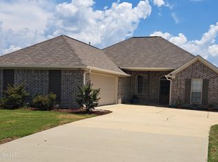 1236 Addison Ln, Brandon, MS 39042