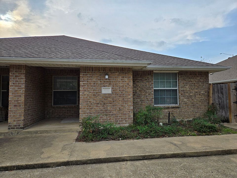 1st image of 3752 Oldenburg Ln