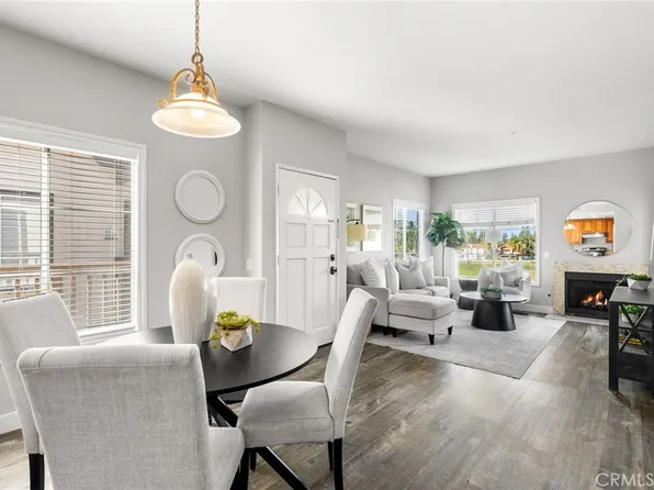 2960 Champion Way APT 2315, Tustin, CA 92782