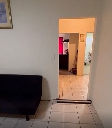 5th image of 79 Eaton Pl
