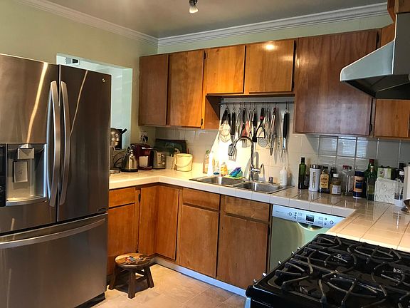 5th image of 428 E McKinley Ave