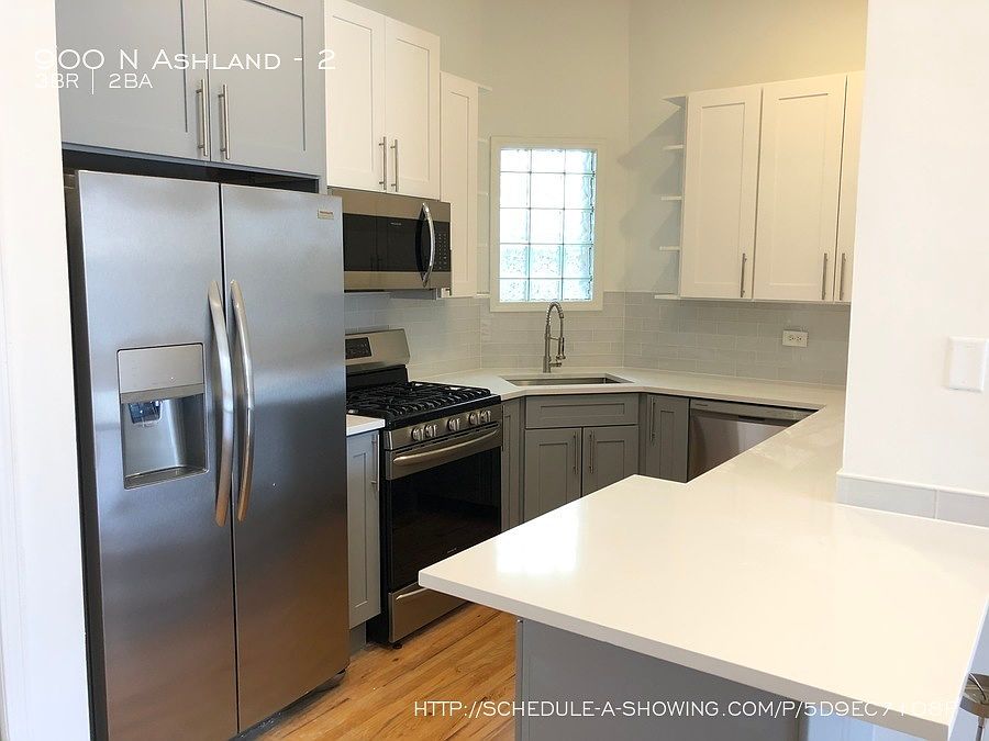 1st image of 900 N Ashland Ave APT 2