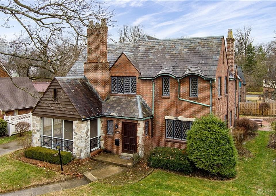 1st image of 1132 Amherst Pl