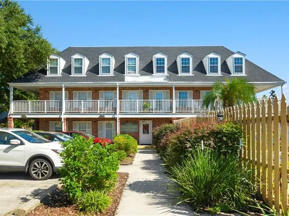 818 Moss St APT 104, New Orleans, LA 70119