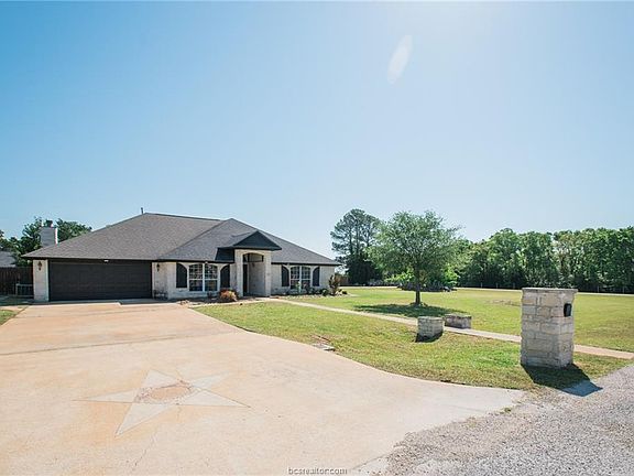 2nd image of 9487 Daisy Ln