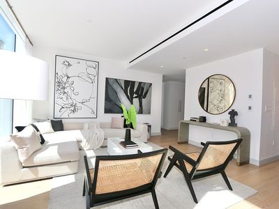 101 W 14th St #4A, New York, NY, 10011