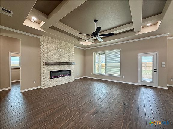 7th image of this home