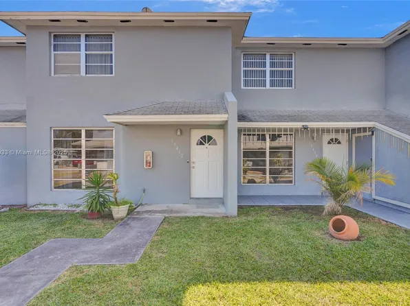 19402 SW 103rd Ct #F, Cutler Bay, FL 33157
