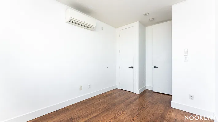Rented by Nooklyn NYC LLC | media 11