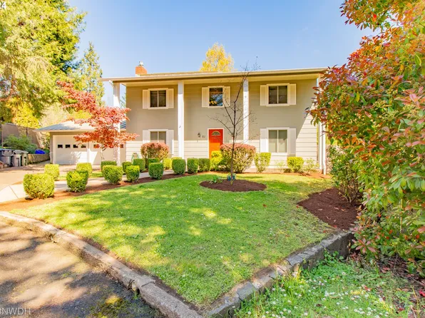 51 Brae Burn Dr, Eugene, OR 97405