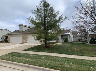 1121 Trowbridge Ln, Rockford, IL 61107
