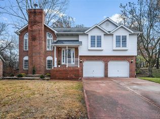 6 Dunlap Cove Ct N, Edwardsville, IL