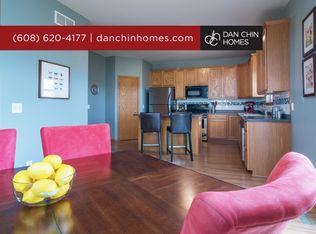 806 Sunnyview Ln, Marshall, WI 53559