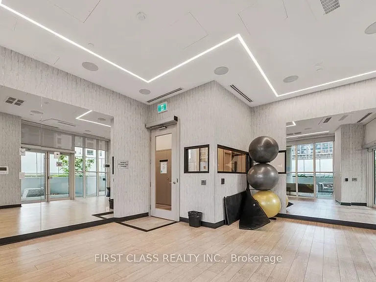 77 Mutual St #3507 — Photo 21