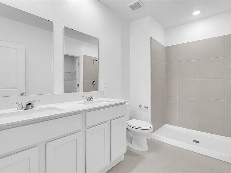 5803 Le Marin Way — Photo 10