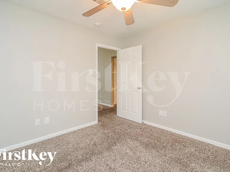 12207 Duane Ct — Photo 15