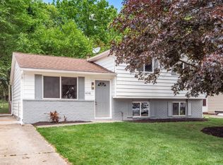 4581 Fairgrove Rd, Columbus, OH 43231