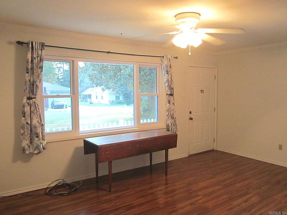2nd image of 704 W Martin St