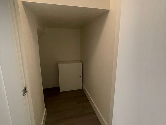 5th image of 103 Hanover Dr #1