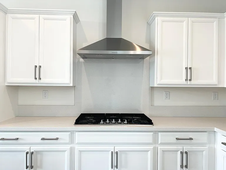 207 Merit — Photo 10