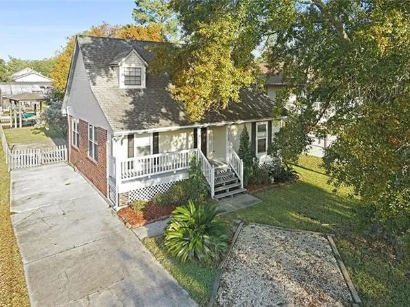 3109 Bayou View Dr, Slidell, LA 70458