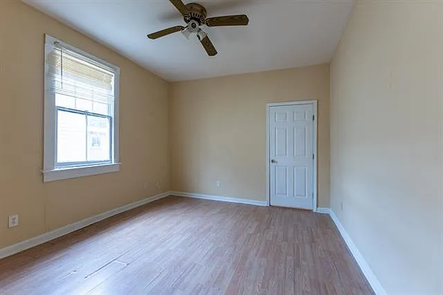 2125 Saint Ann St — Photo 5
