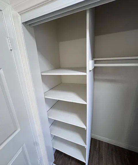 16251 Woodruff Ave — Photo 28