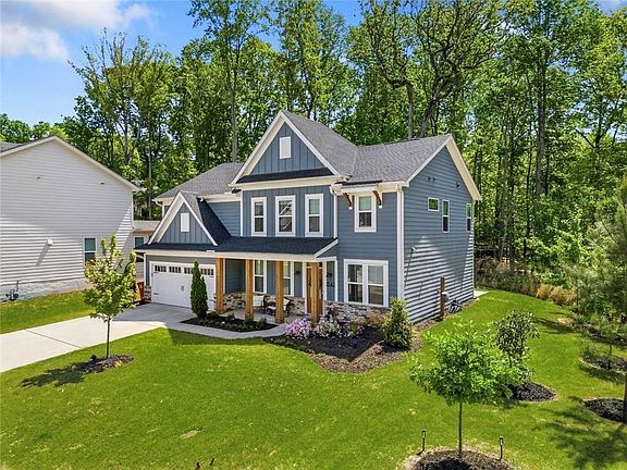 2nd image of 1547 Liberty Park Dr