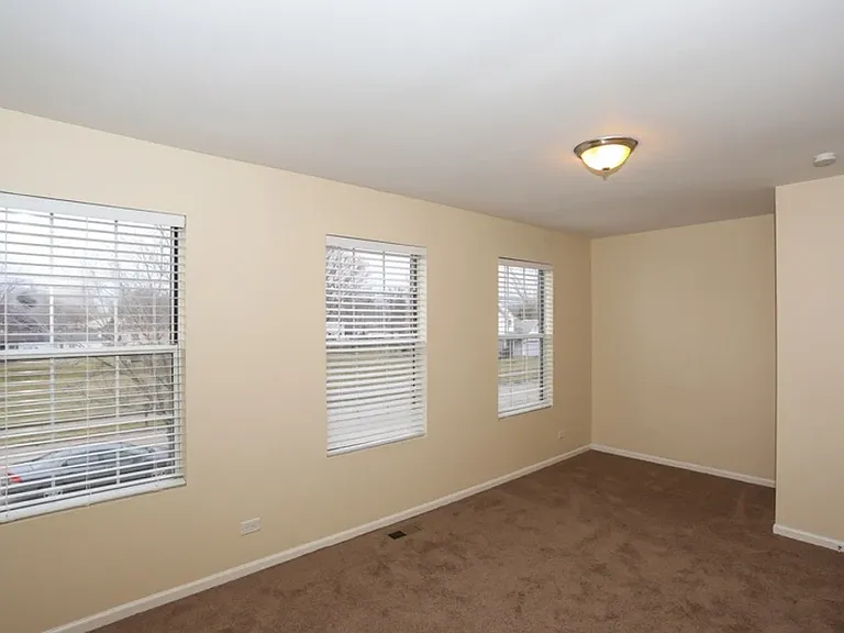 1350 Sebring Cir — Photo 7