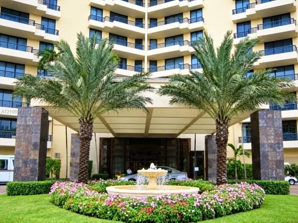 3300 NE 192nd St, Aventura, FL