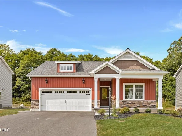 16 Quail Run, Voorheesville, NY 12186