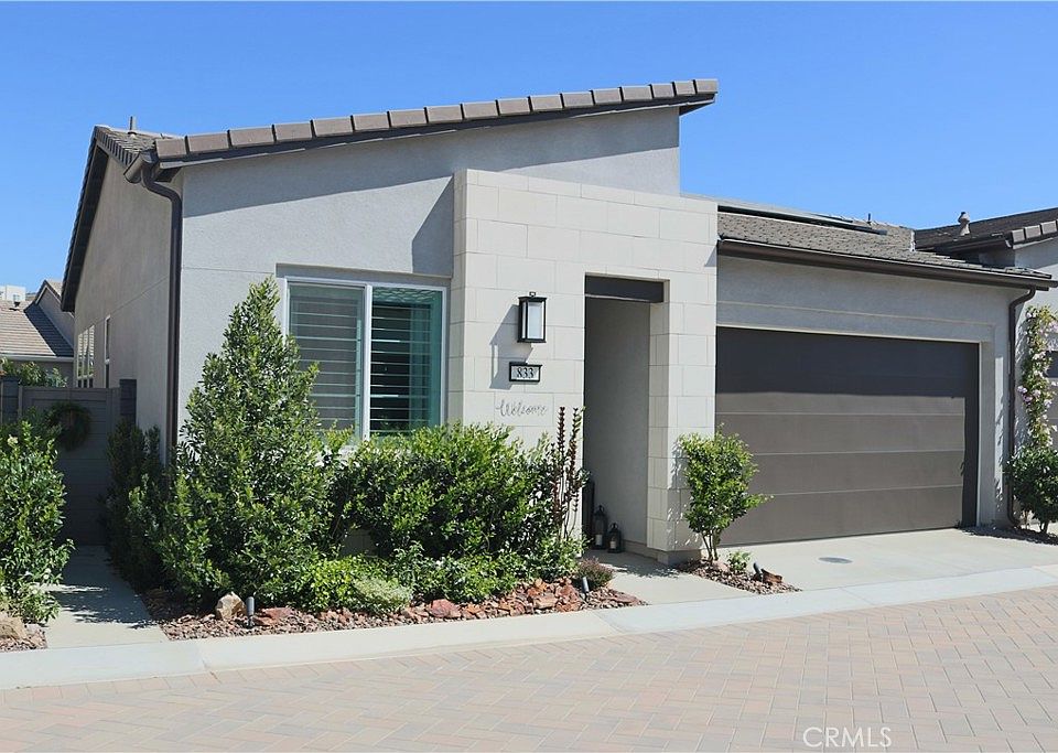 1st image of 833 Sunrise Rd