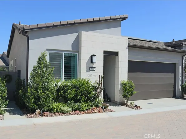 833 Sunrise Rd, Ladera Ranch, CA 92694