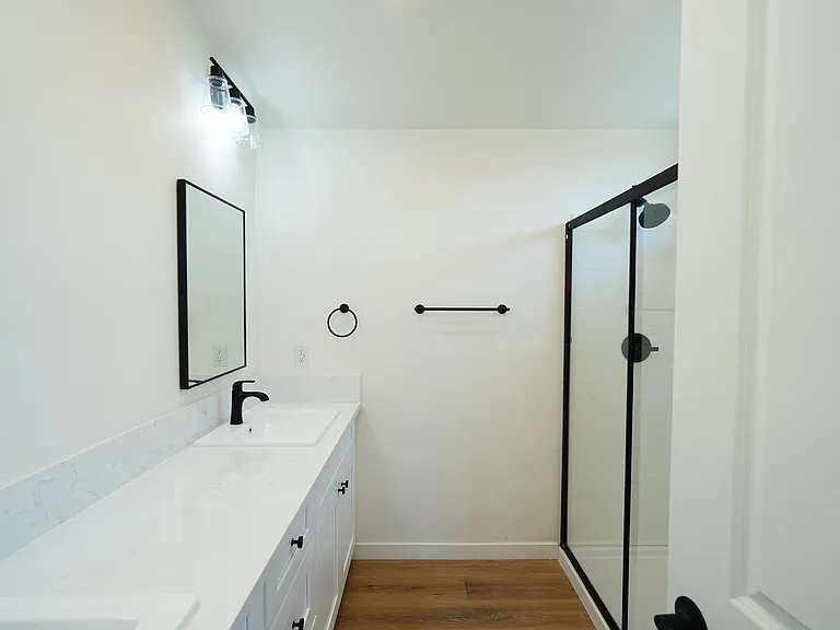 4805 Charlotte Way — Photo 88