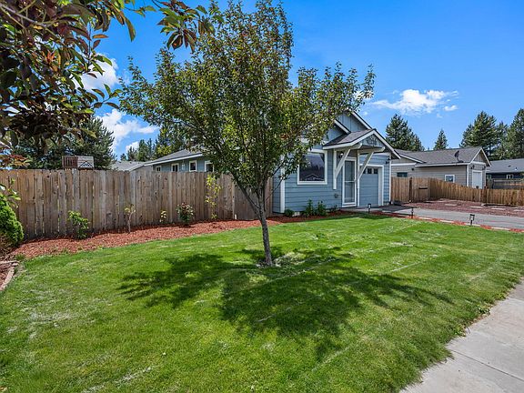 2nd image of 16699 Conifer Ct