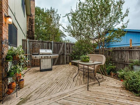Exterior deck just off the kitchen so you can grill steaks or fish.