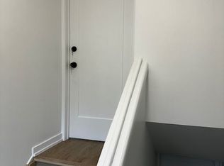 35 Karen Cres, Hamilton, ON L9C5M5