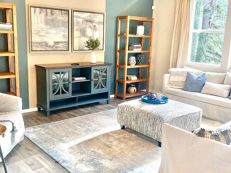 1490 SW Pendleton Way — Photo 3