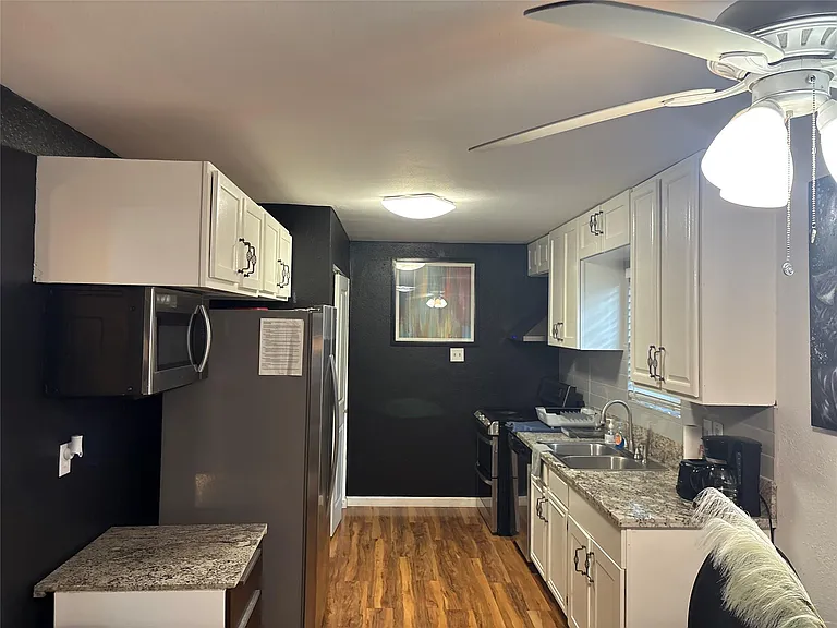2201 Nettleton St — Photo 13